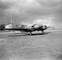 SE-CHB_Beech_18_framfor_tornet