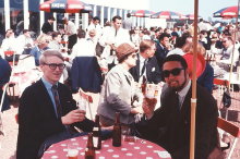 Ronnie_o_J-P_pa_flygmassan_i_Hannover_1967